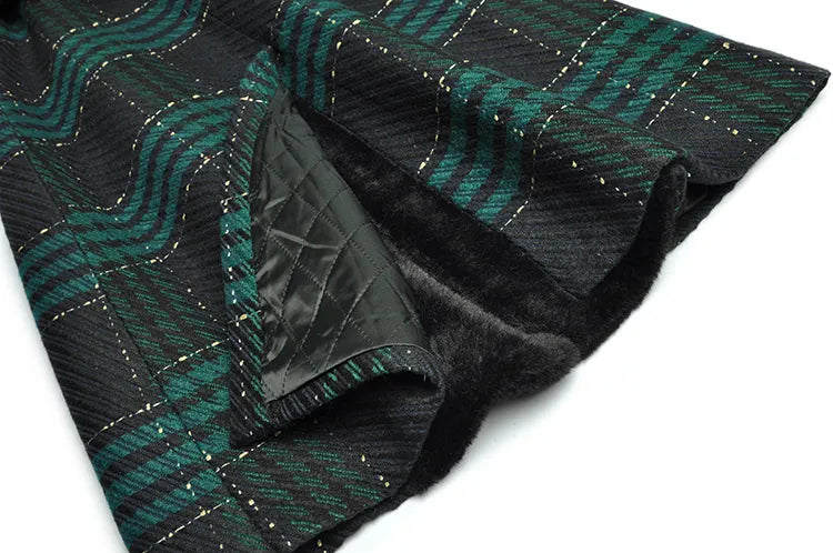 معطف الفرو لشهر ديسمبر