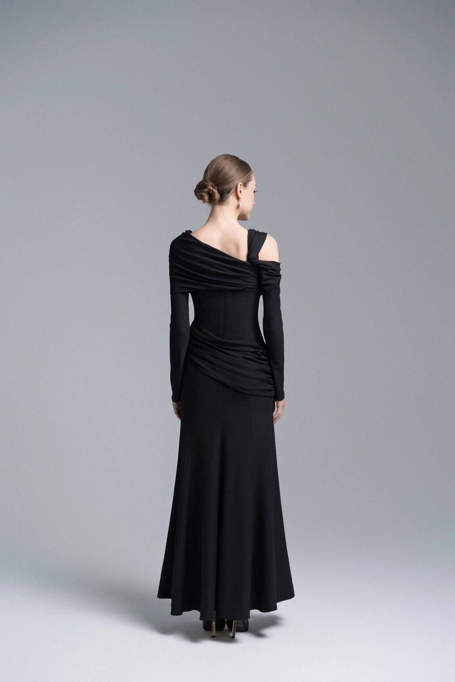 Black Twisted Shoulder Midi Dress