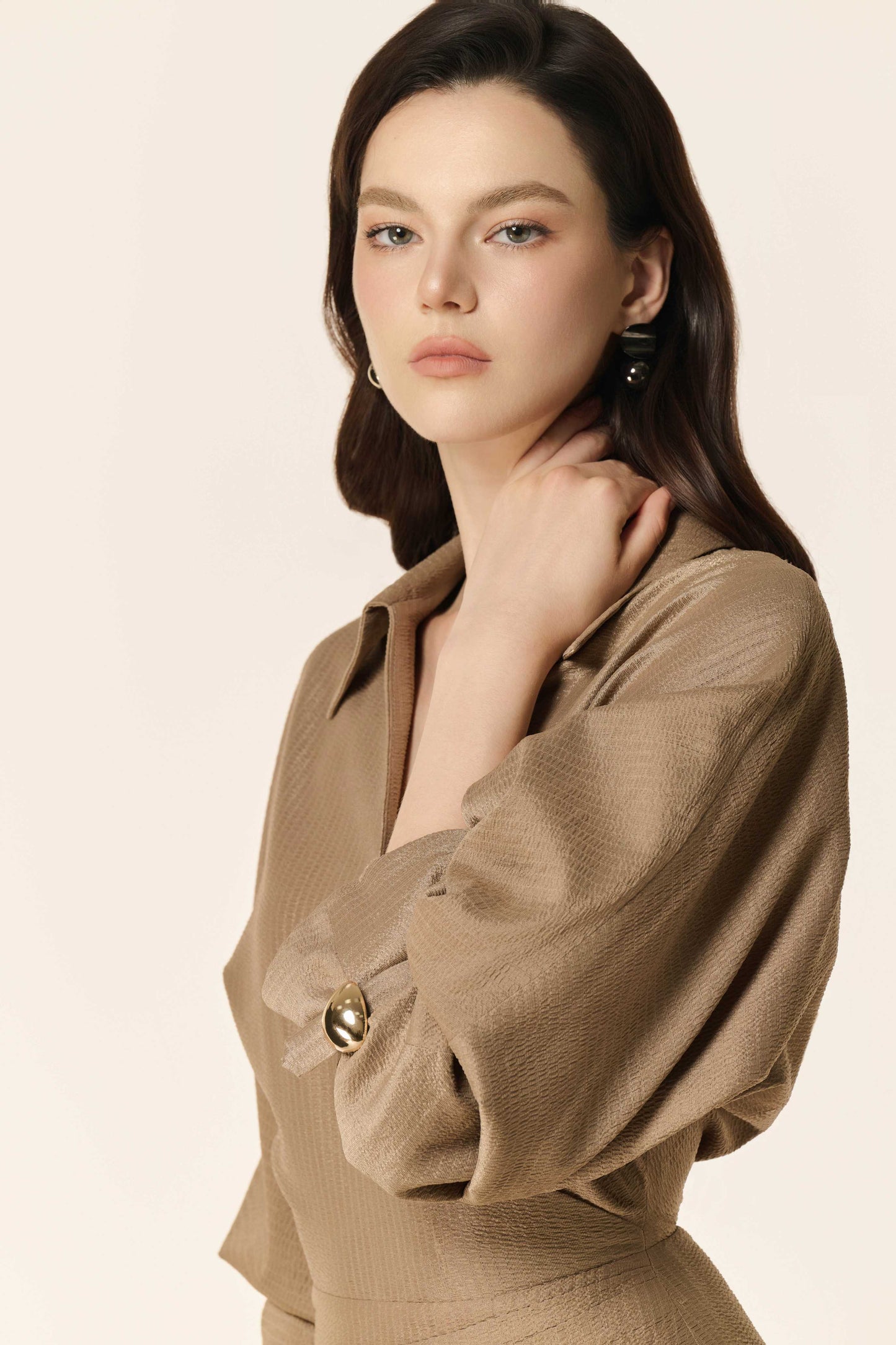 Dewlight Midi Dress in Warm Taupe