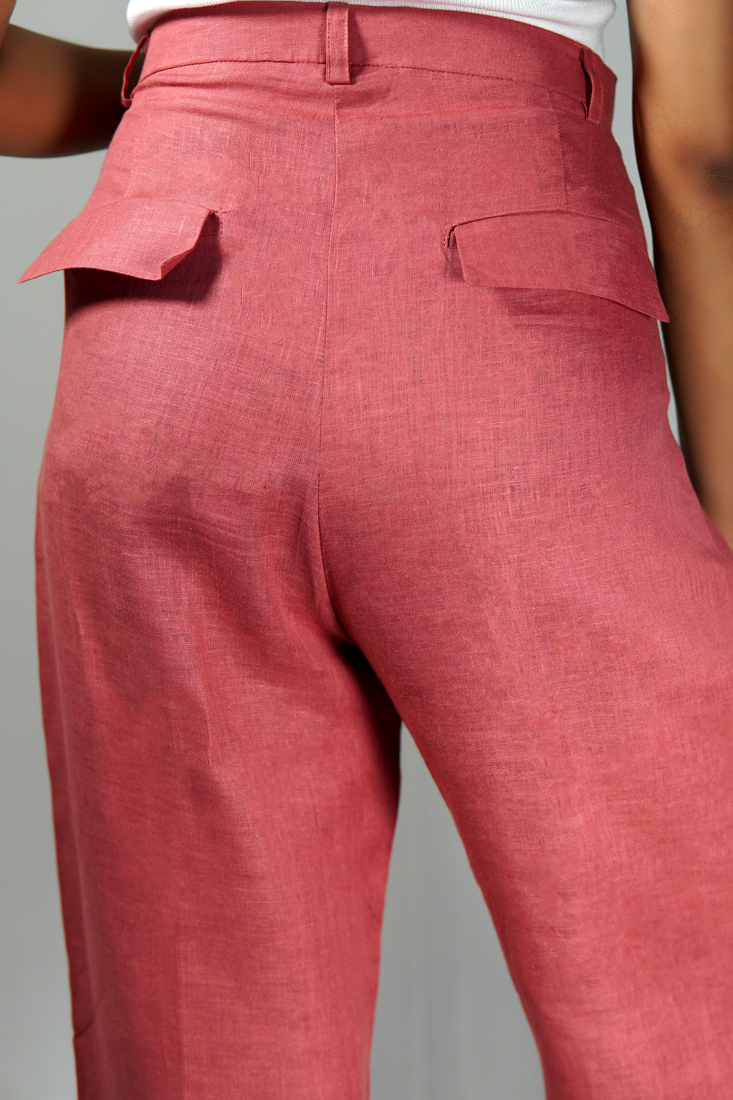 بنطال كيارا واسع الساق