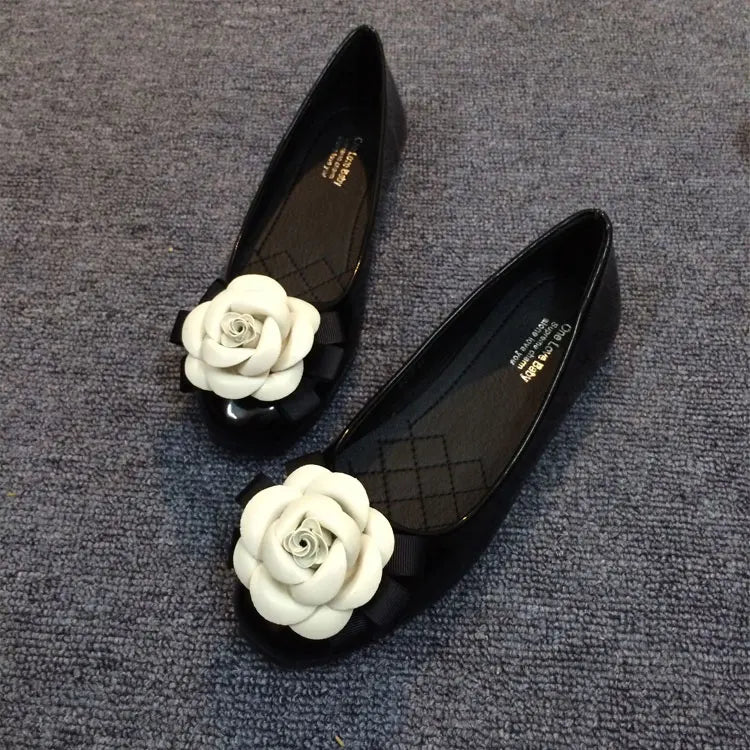 Nasrin Floral Flats