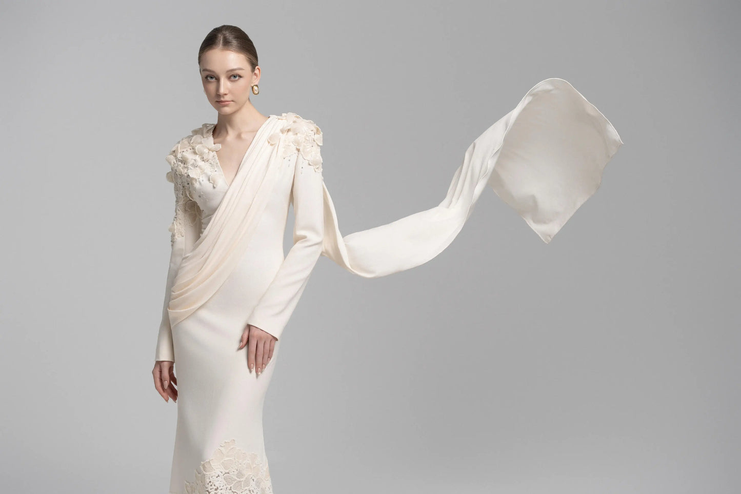 Alluring Lace-Appliqué Mermaid Gown