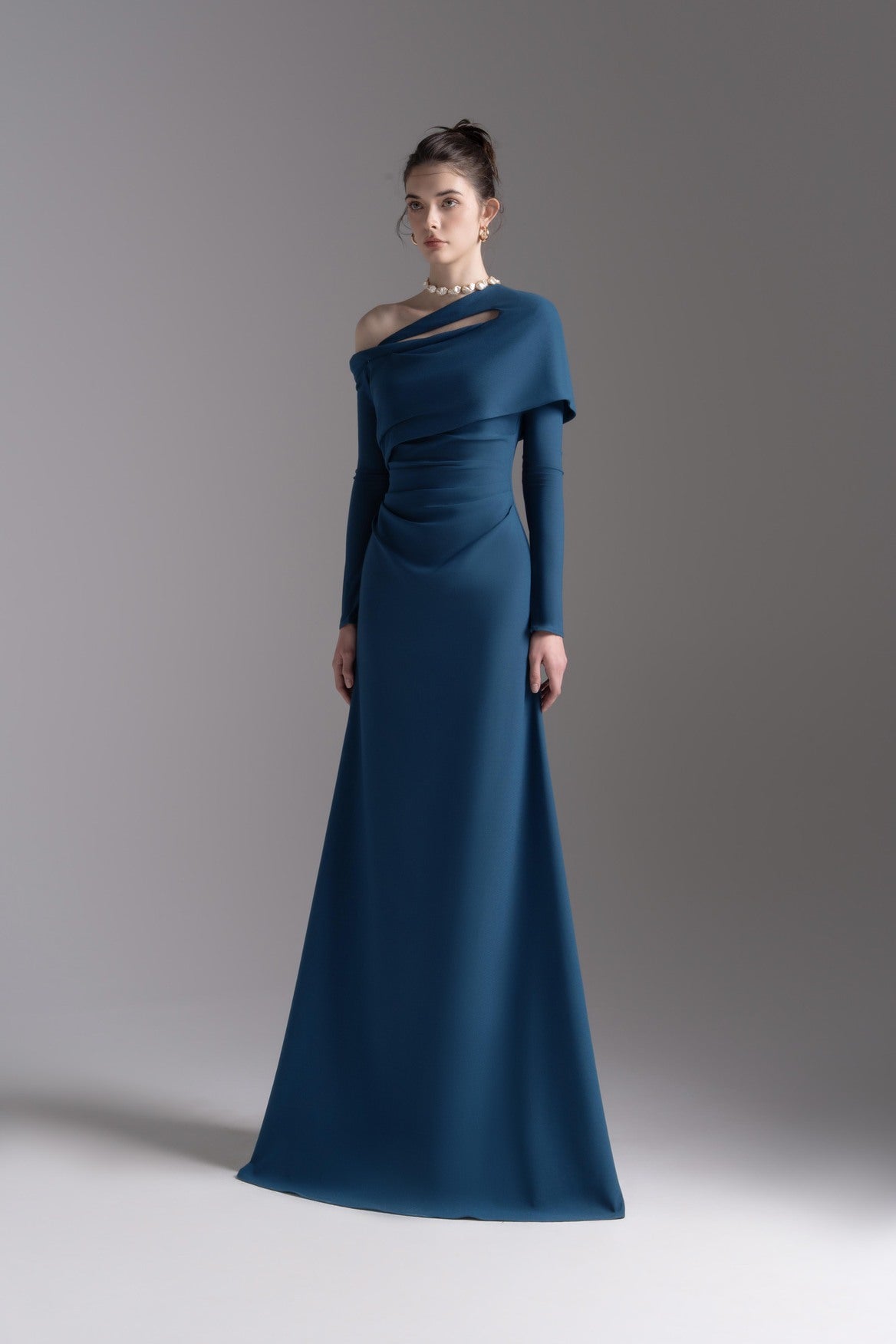 Twist Silhouette Dress