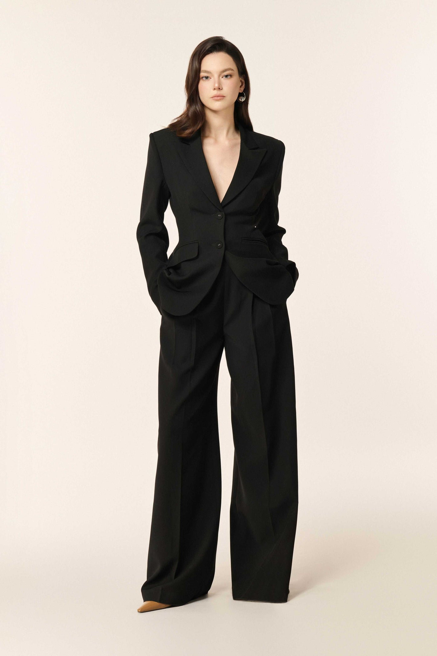 Classic Blazer in Black