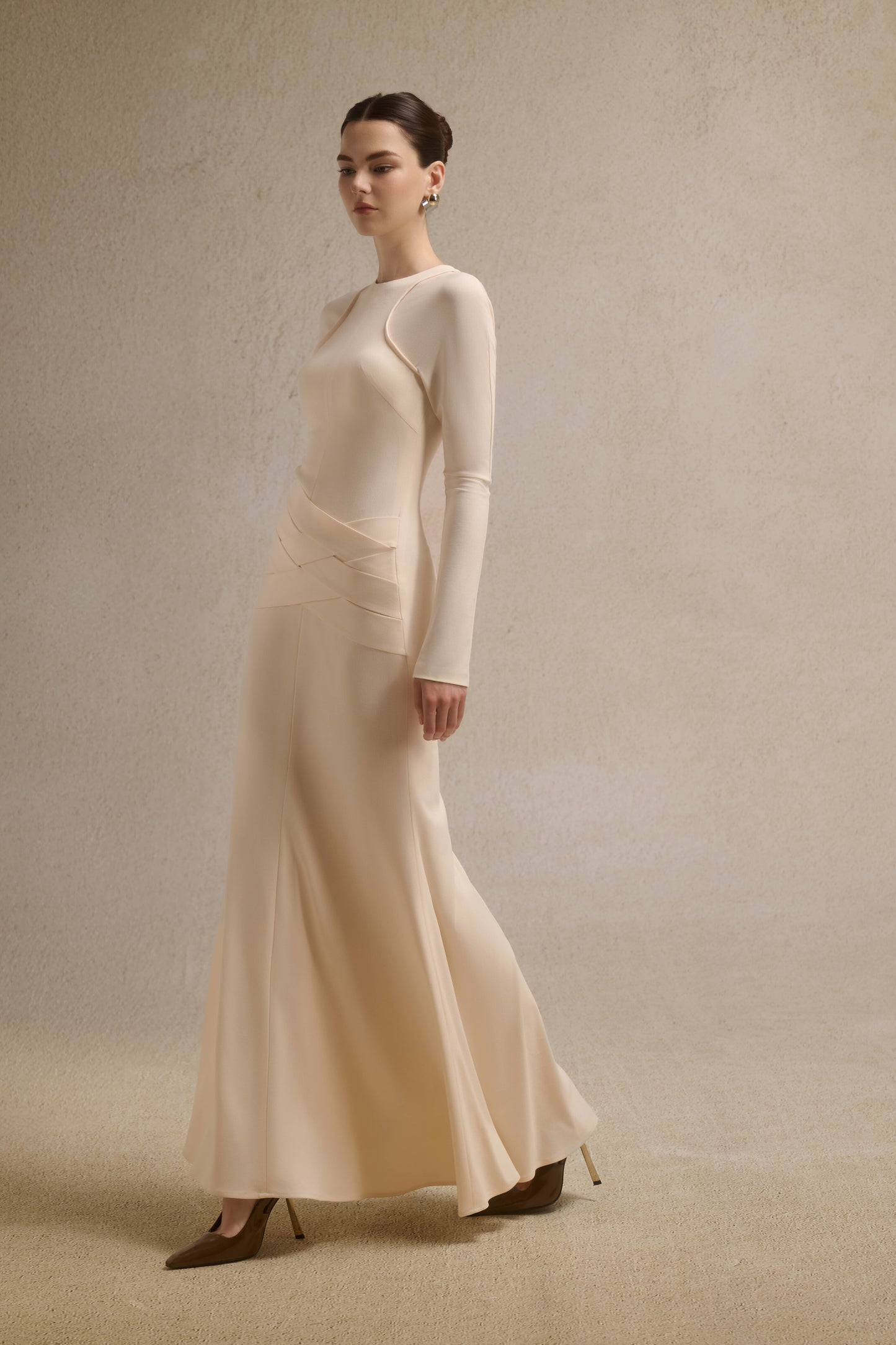 Nyra Lace-Up Midi in Cream