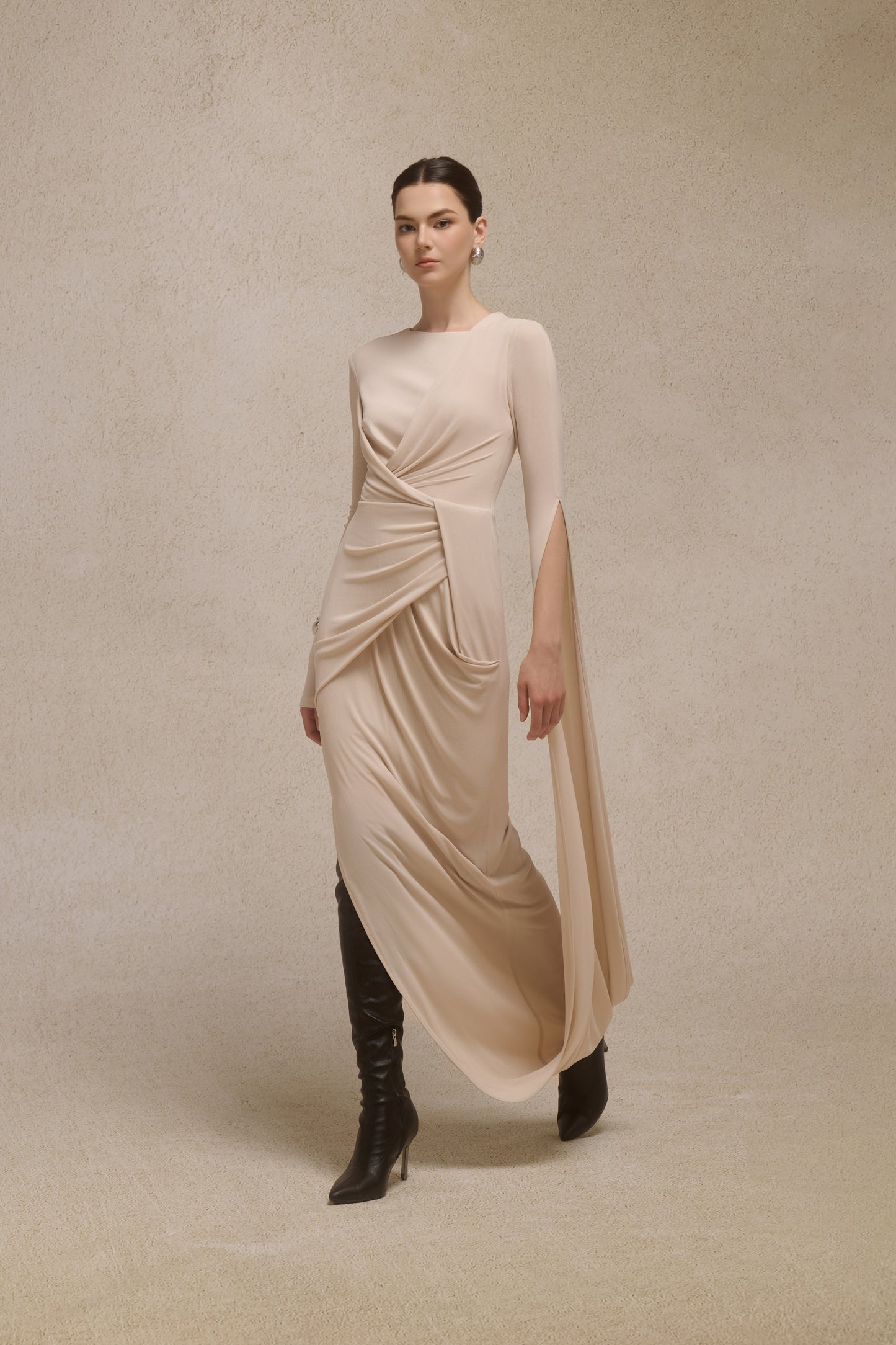 Lunara Tiered Midi in Coconut Cream