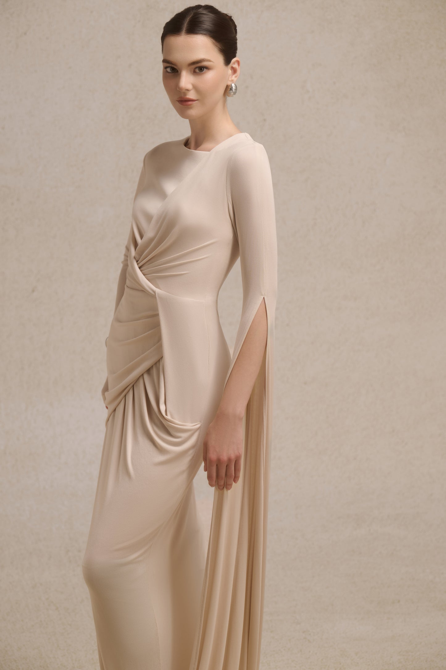 Lunara Tiered Midi in Coconut Cream