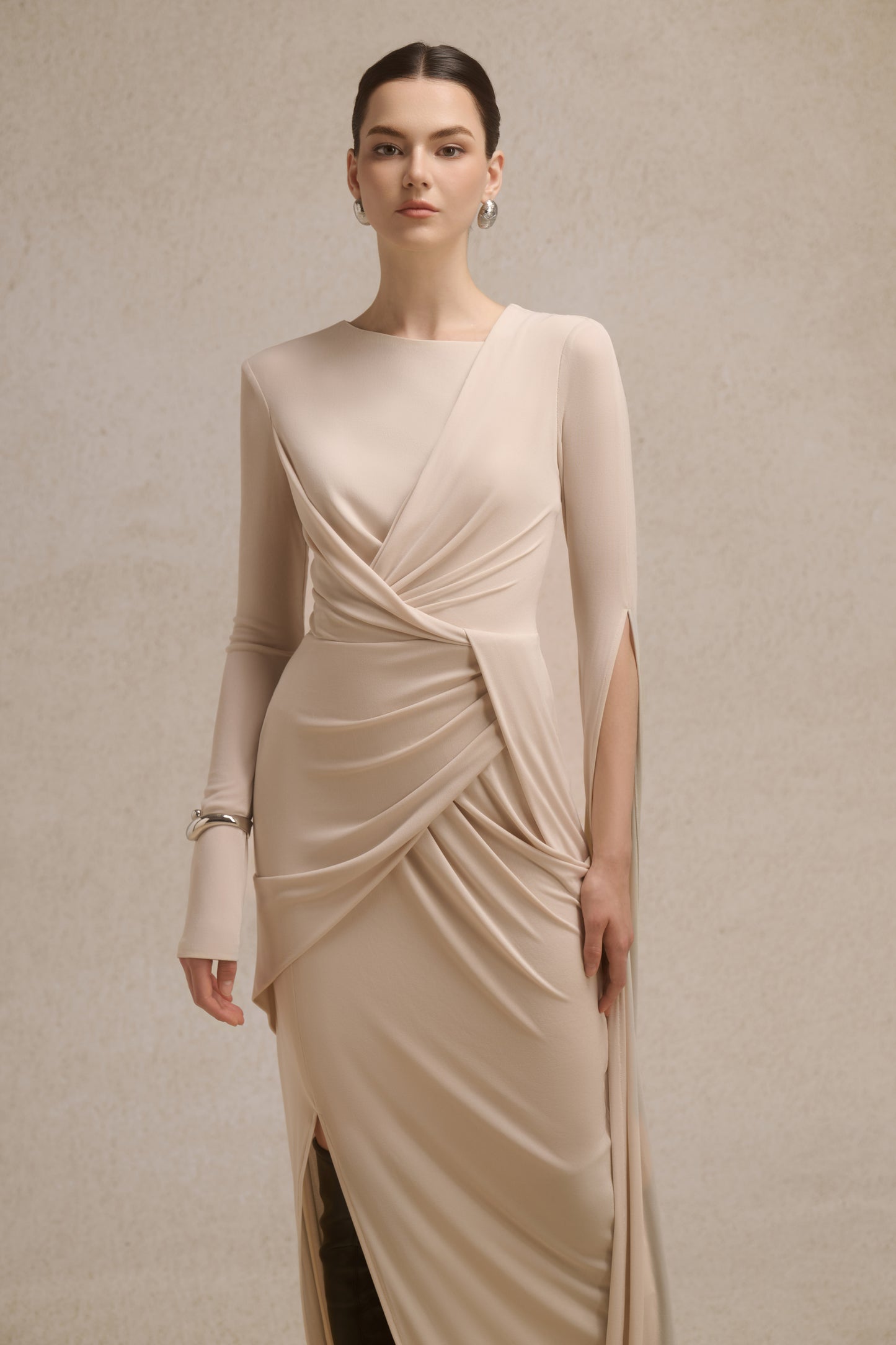 Lunara Tiered Midi in Coconut Cream