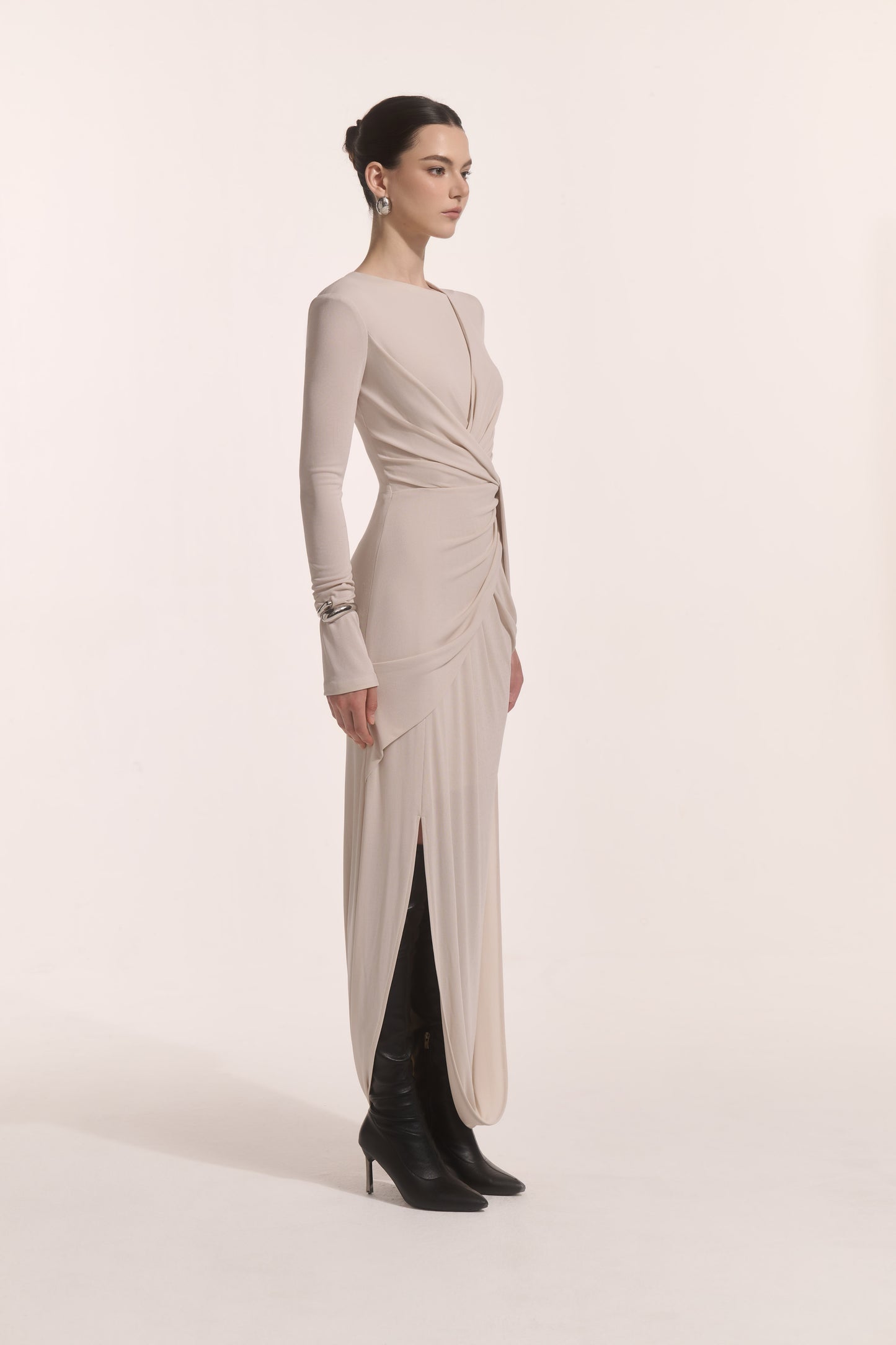 Lunara Tiered Midi in Coconut Cream