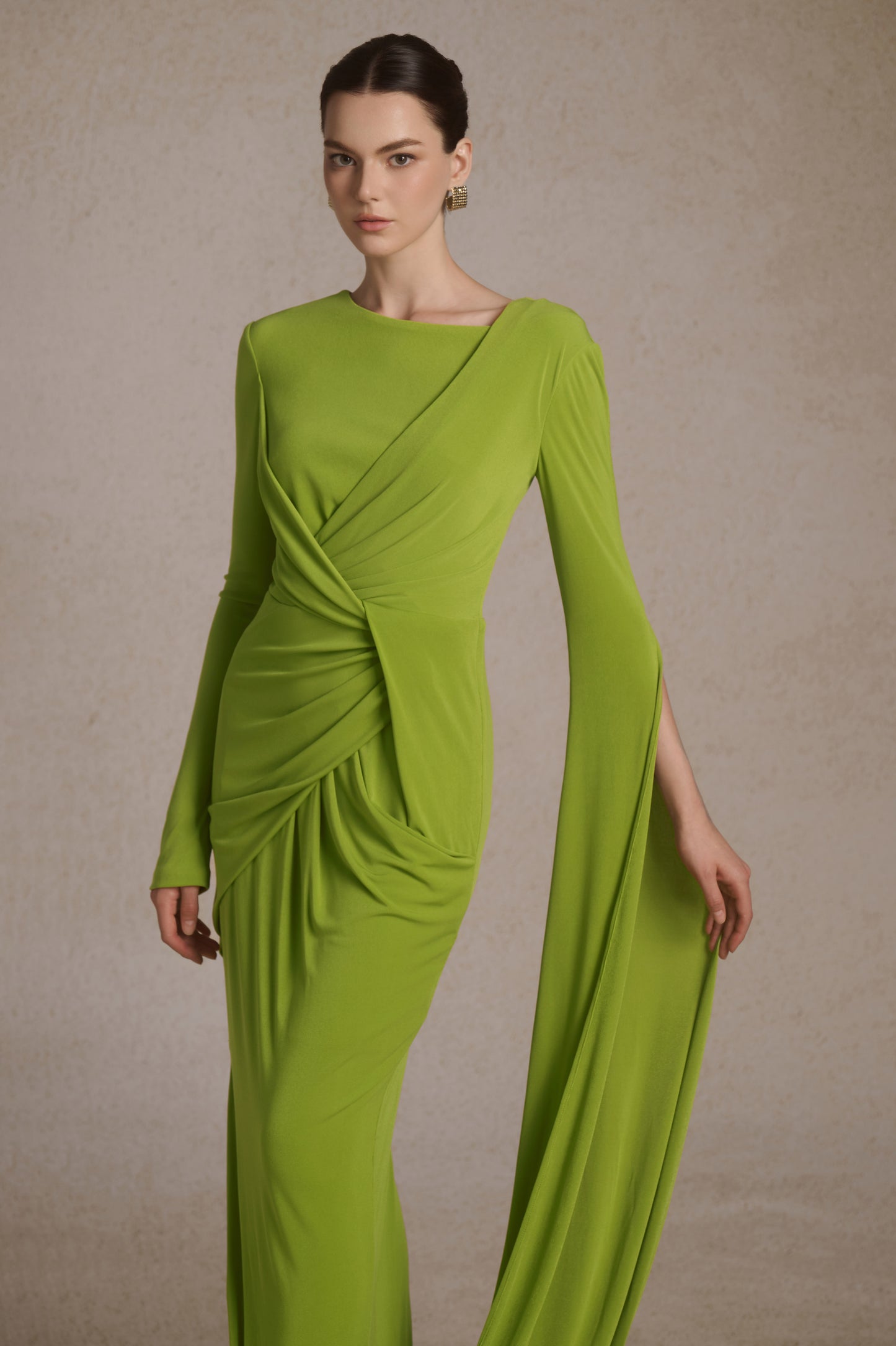 Lunara Tiered Midi in Leafed Lime