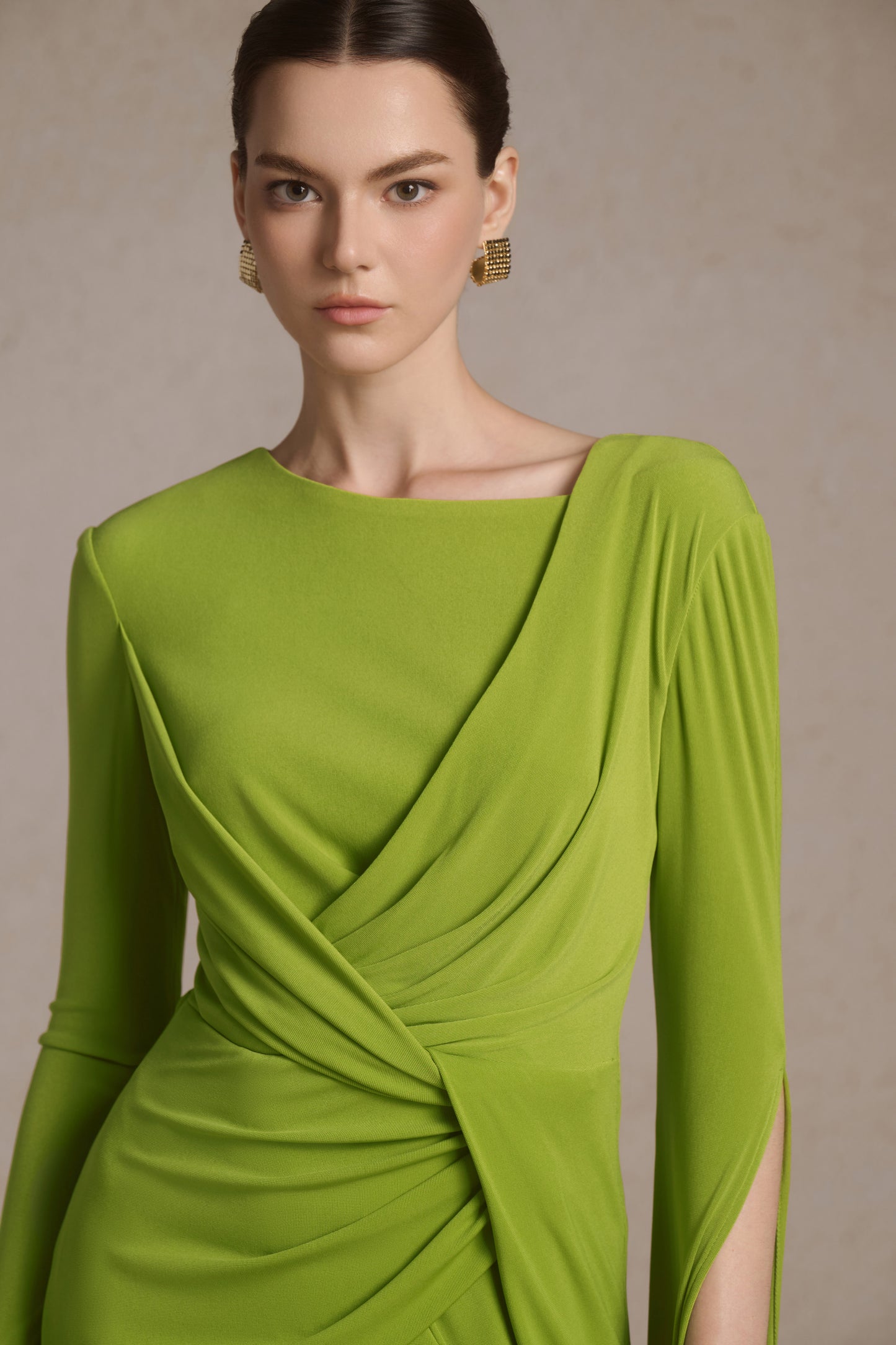 Lunara Tiered Midi in Leafed Lime