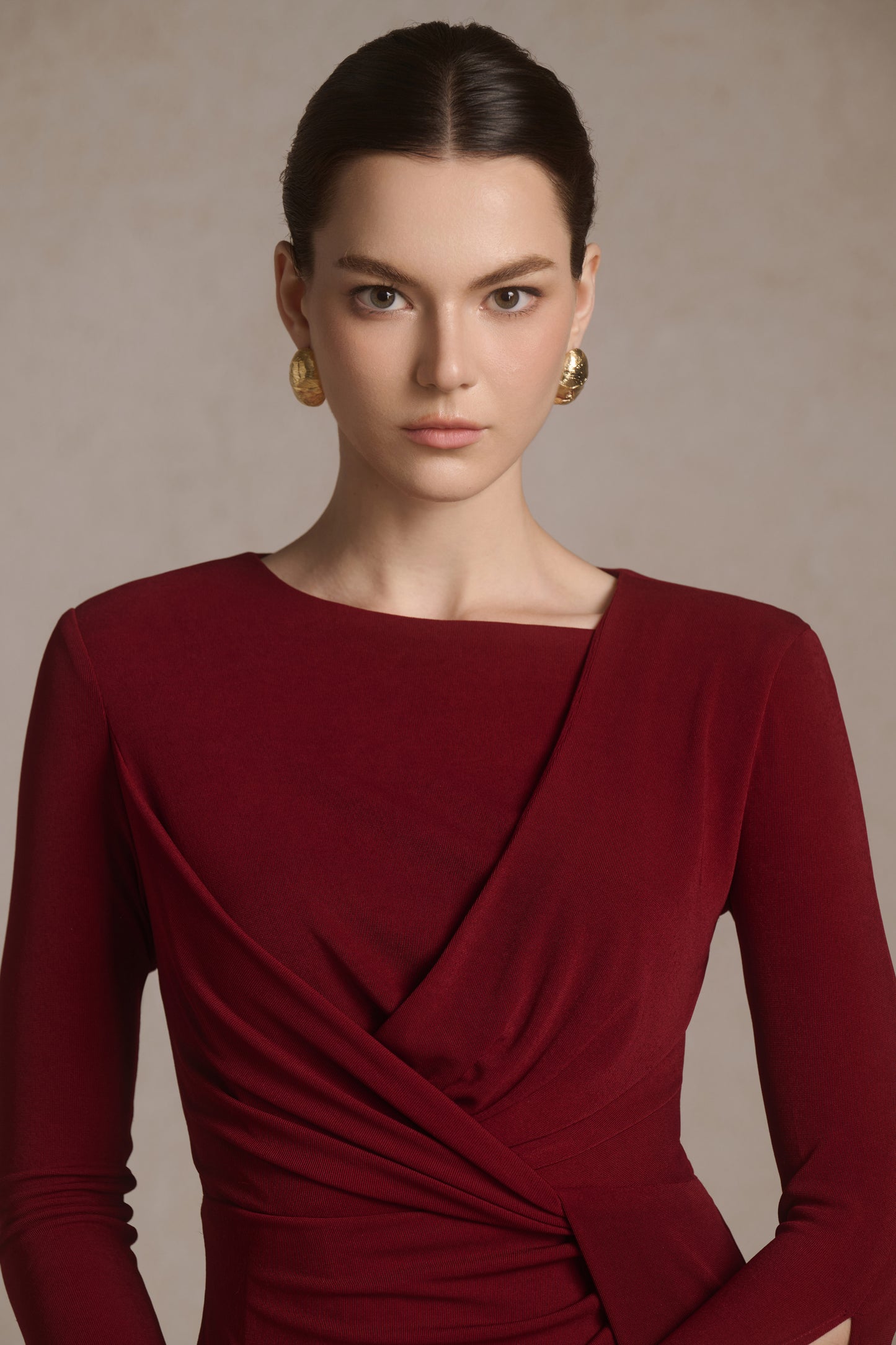 Lunara Tiered Midi in Burgundy