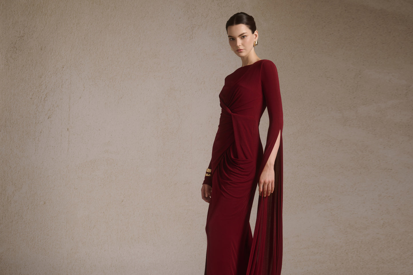 Lunara Tiered Midi in Burgundy