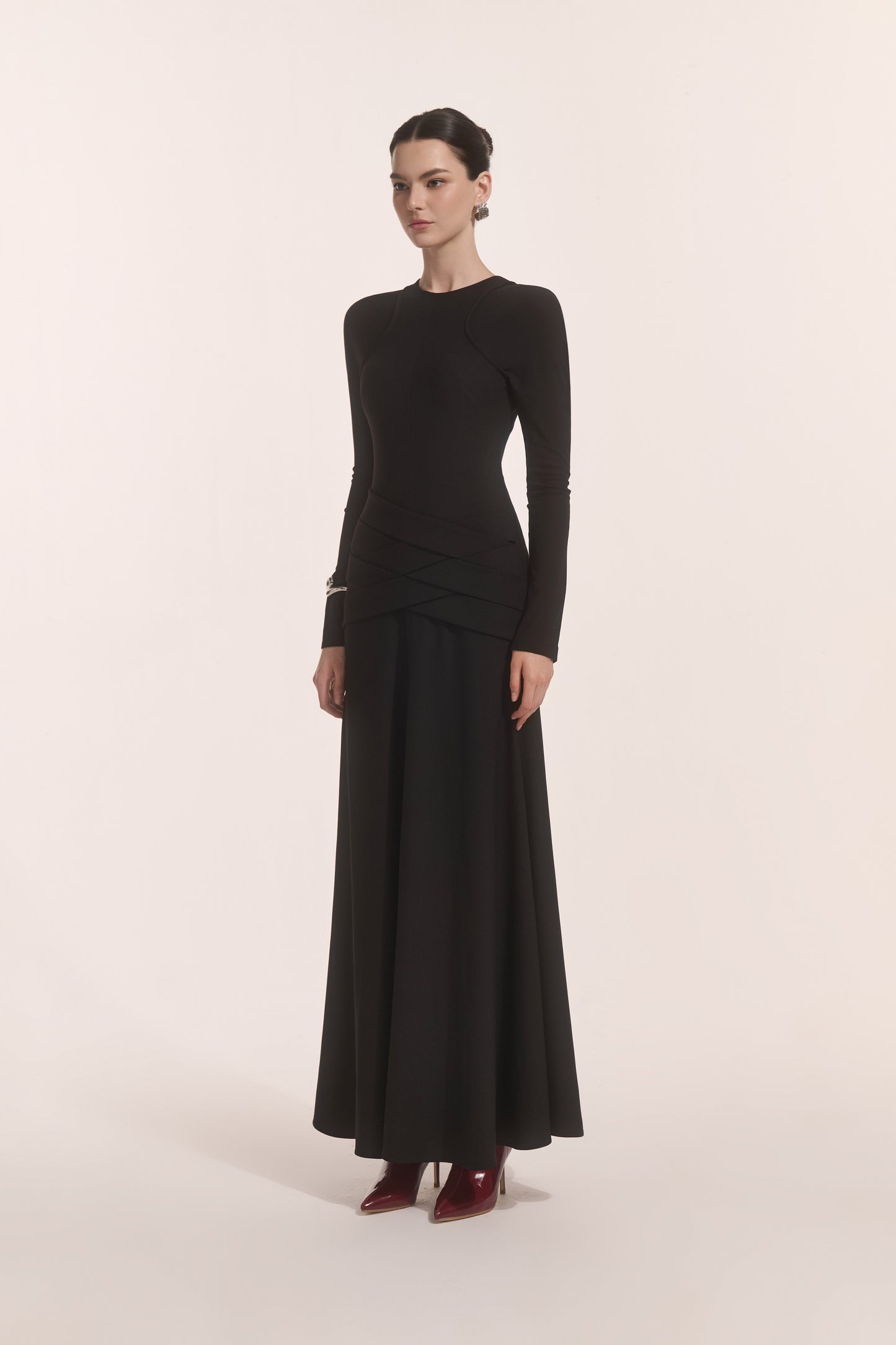 Nyra Lace-Up Midi in Black