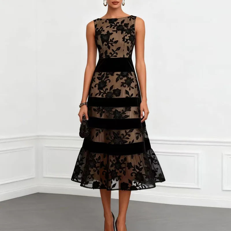 Lunaria Embroidered Maxi Dress